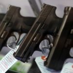 US Judge Strikes Law Barring Handgun Sales to Those Under 21