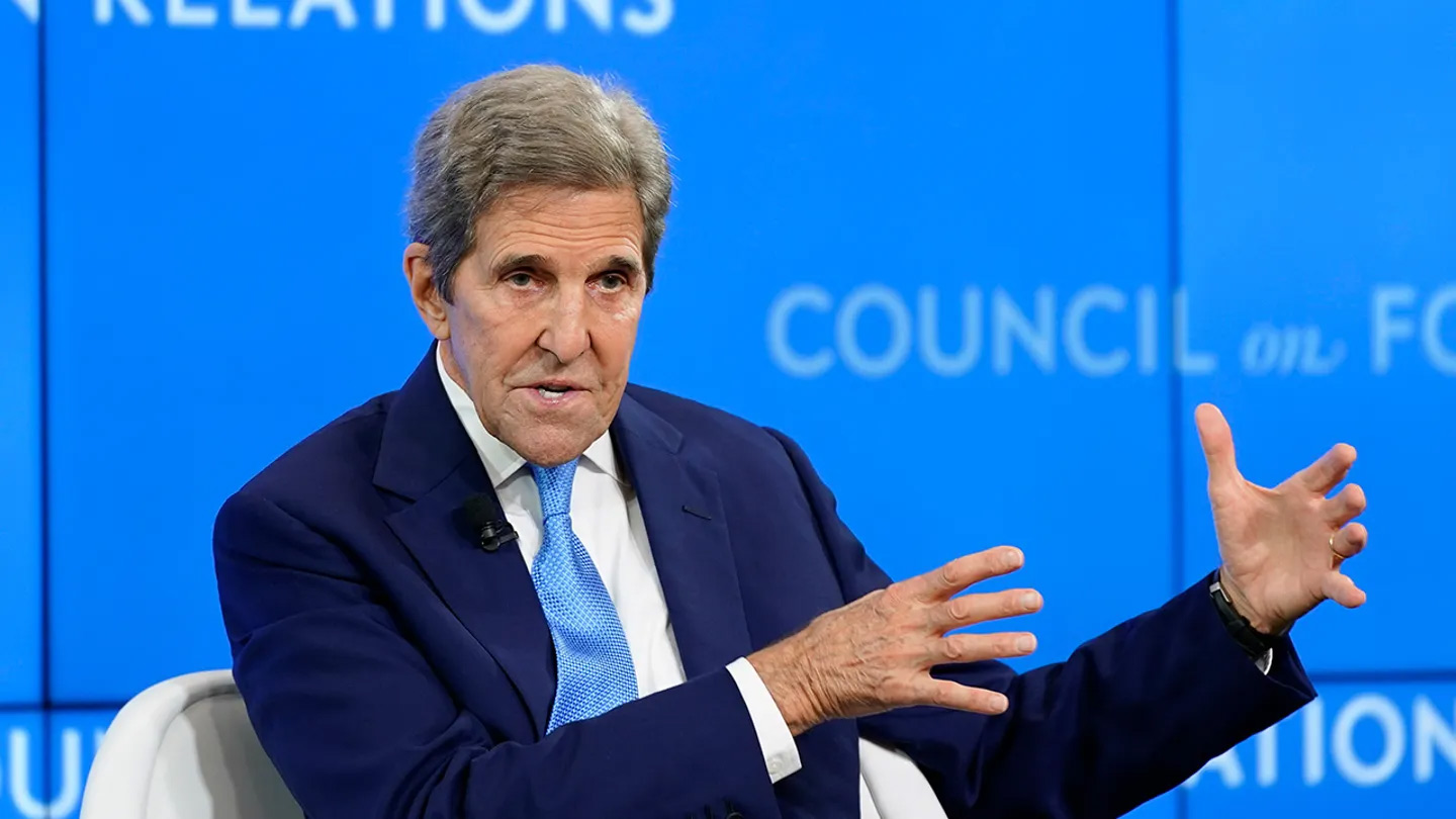 John Kerry says ‘we need to ask even more’ of financial institutions on climate change