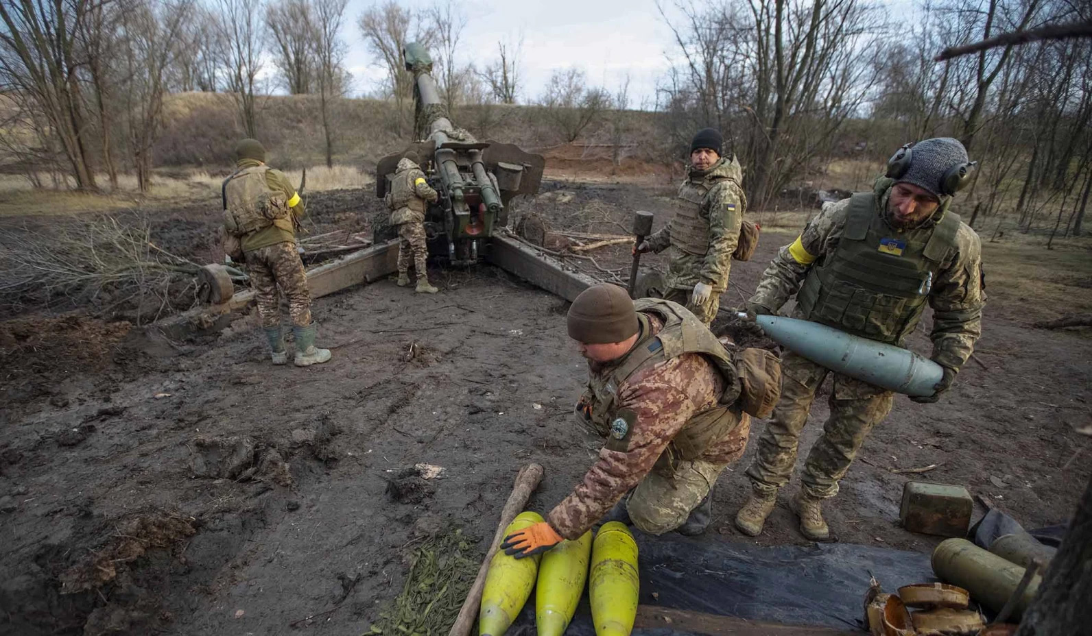 Ukrainian New Year’s Strike on Russian Base Kills Hundreds